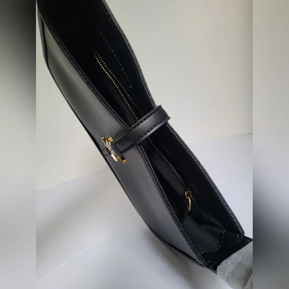 Saint Laurent Black Shoulder Bag - Picture 14 of 16